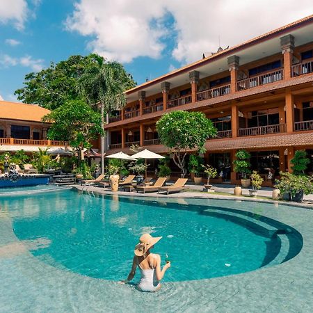 Wina Holiday Villa Kuta  Exterior photo