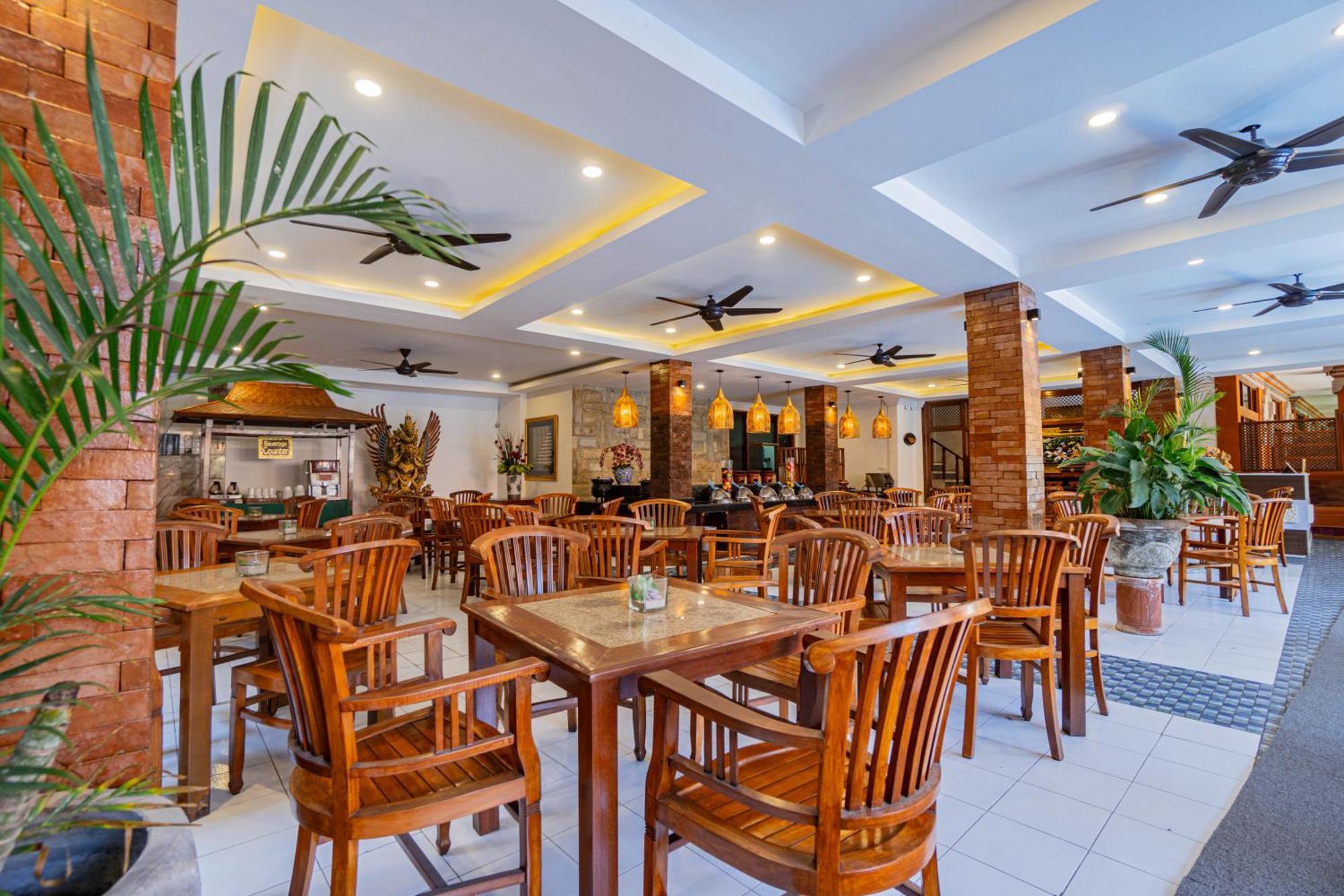 Wina Holiday Villa Kuta  Exterior photo