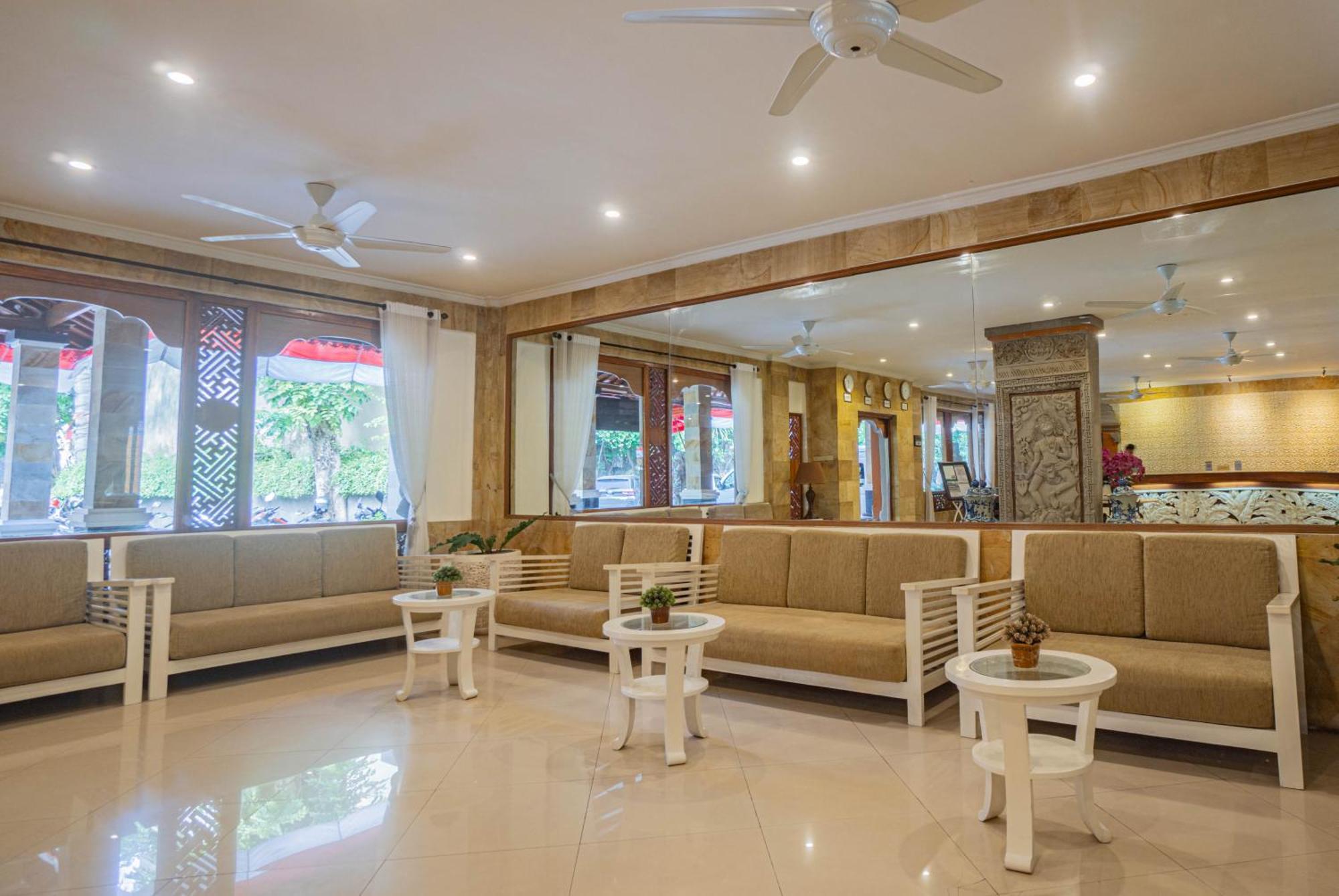 Wina Holiday Villa Kuta  Exterior photo