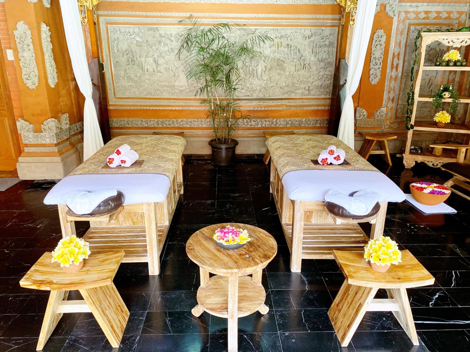 Wina Holiday Villa Kuta  Exterior photo