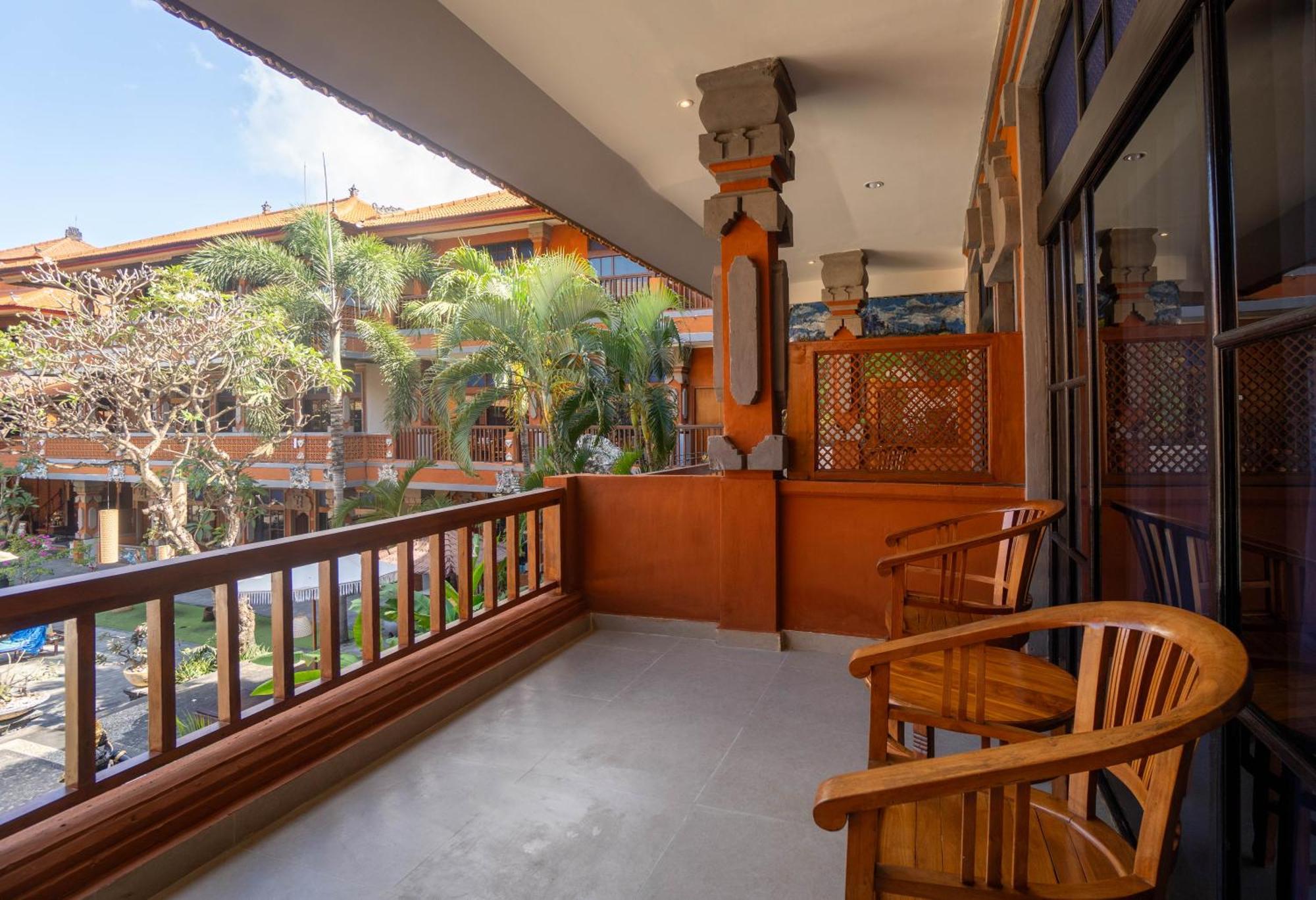 Wina Holiday Villa Kuta  Exterior photo